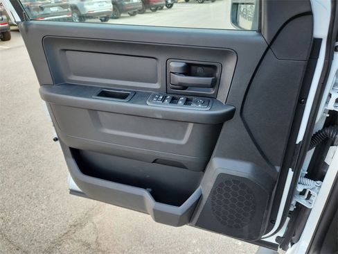 New 2026 RAM 3500 Tradesman image 19