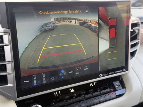 Used 2023 Toyota Tundra Capstone image 18