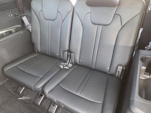 New 2026 Kia Sorento EX image 8