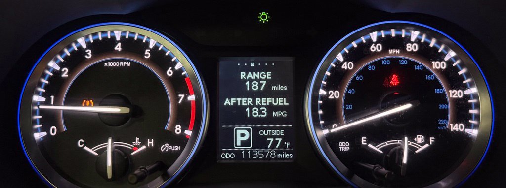 Used 2015 Toyota Highlander LE AWD/4WD image 17