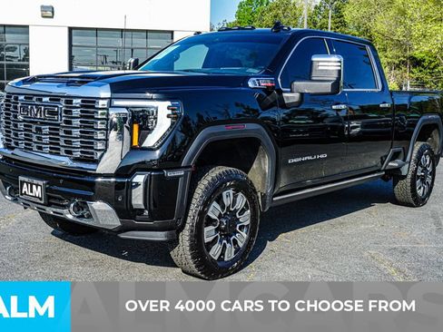Used 2025 GMC Sierra 3500 Denali w/ Denali Reserve Package AWD/4WD image 2