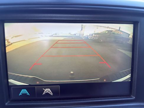 Used 2018 GMC Sierra 1500 4x4 Double Cab image 16