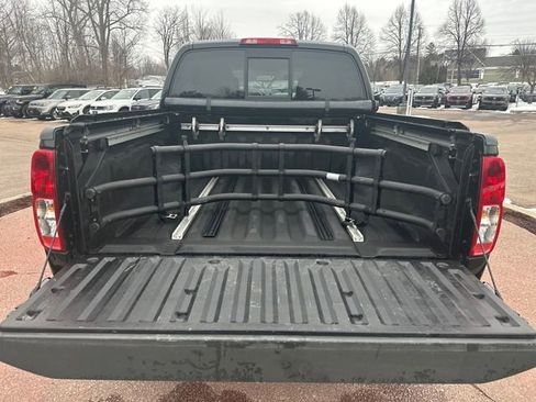 Used 2020 Nissan Frontier SV image 25