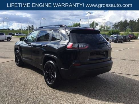 Used 2023 Jeep Cherokee Altitude Lux AWD/4WD image 6