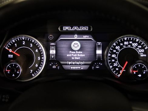 Used 2024 RAM 1500 Laramie image 45