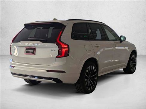 New 2026 Volvo XC90 T8 Ultra w/ Protection Package image 2