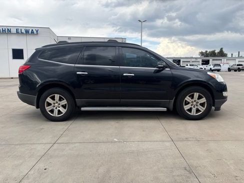 Used 2012 Chevrolet Traverse LT w/ LPO, 'HIT The Road' Package AWD/4WD image 4
