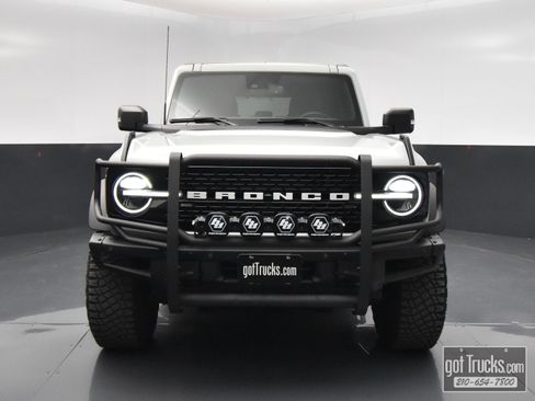 Used 2023 Ford Bronco Wildtrak AWD/4WD image 47