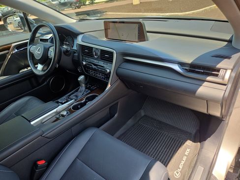 Used 2019 Lexus RX 350 AWD w/ Navigation Package image 18