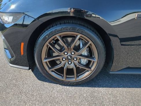 Used 2024 Ford Mustang GT Premium RWD image 10