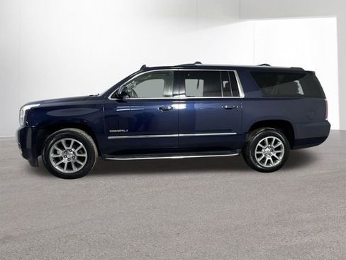 Used 2017 GMC Yukon XL Denali w/ Open Road Package image 30