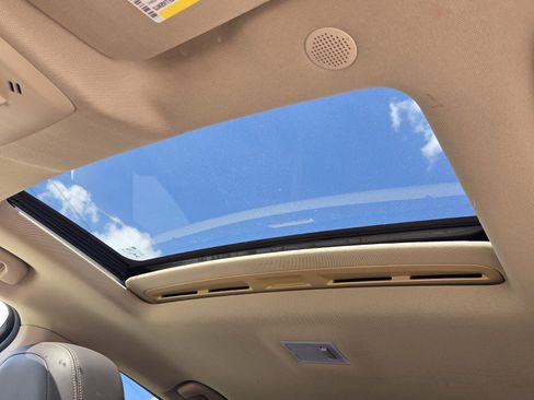 Used 2015 Buick Encore Premium image 13