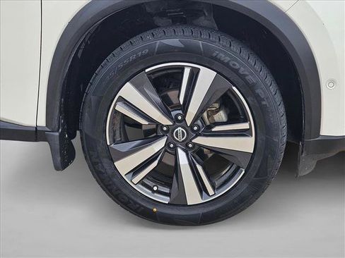 Used 2021 Nissan Rogue Platinum AWD/4WD image 21