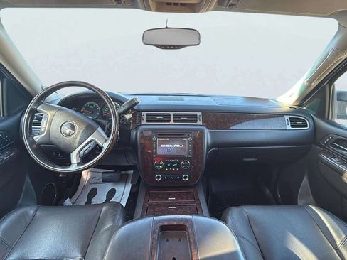 Used 2014 GMC Sierra 3500 Denali image 12