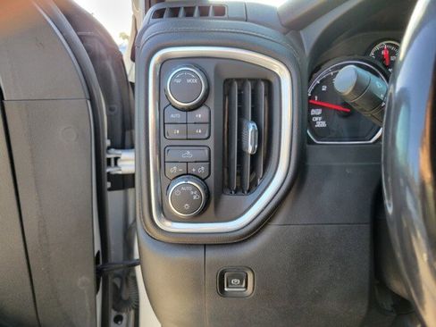 Used 2021 Chevrolet Silverado 1500 LT w/ Z71 Off-Road Package image 20