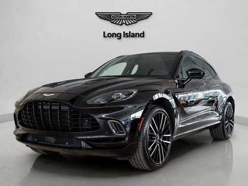 Used 2024 Aston Martin DBX image 1