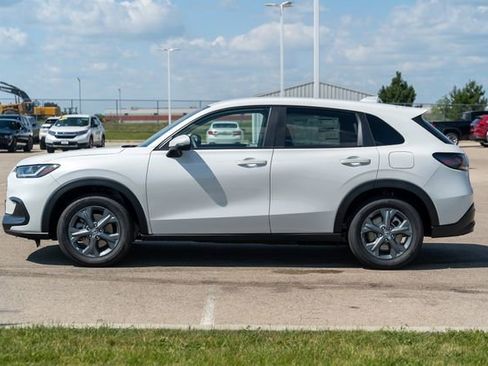 New 2026 Honda HR-V LX image 4