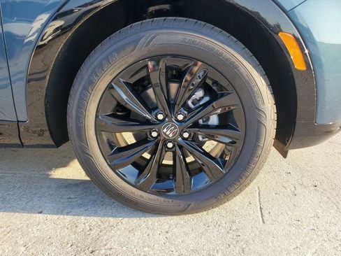 New 2026 Buick Envista Sport Touring image 6