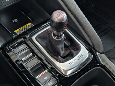 Used 2025 Acura Integra Type S image 26