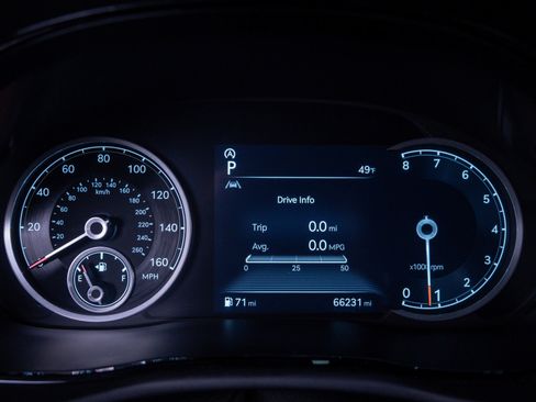 Used 2022 Genesis GV70 3.5T Sport w/ Sport Advanced Package image 24