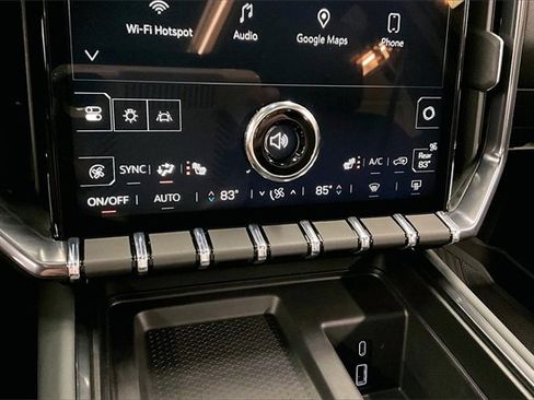 Used 2025 GMC Acadia AT4 w/ LPO, Floor Liner Package image 28