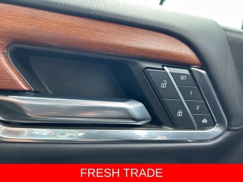 Used 2022 GMC Sierra 1500 Denali AWD/4WD image 18