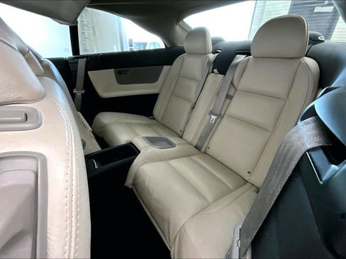 Used 2012 Volvo C70 T5 image 32