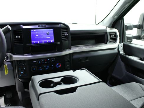 New 2025 Ford F250 XL w/ STX Appearance Package image 19