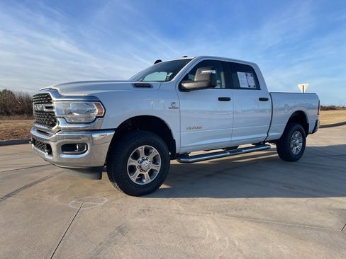 Used 2024 RAM 2500 Big Horn image 6