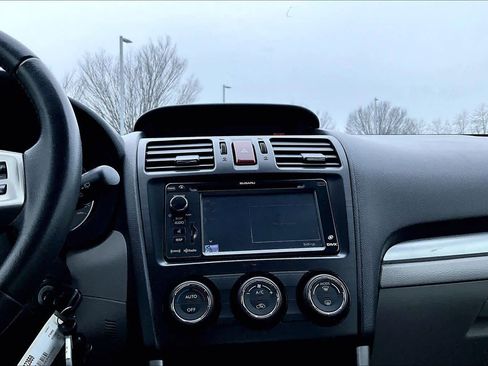 Used 2014 Subaru Forester 2.5i Limited image 36