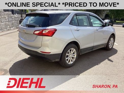 Used 2019 Chevrolet Equinox LS FWD image 7