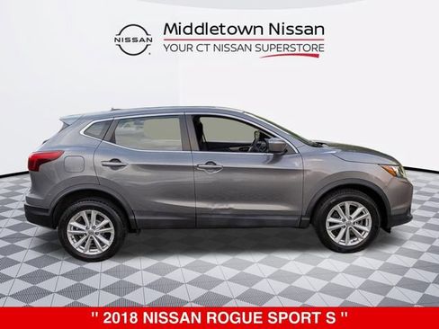 Used 2018 Nissan Rogue Sport S w/ S Appearance Package AWD/4WD image 2