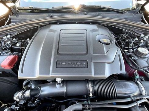 New 2026 Jaguar F-PACE R-Dynamic S image 13