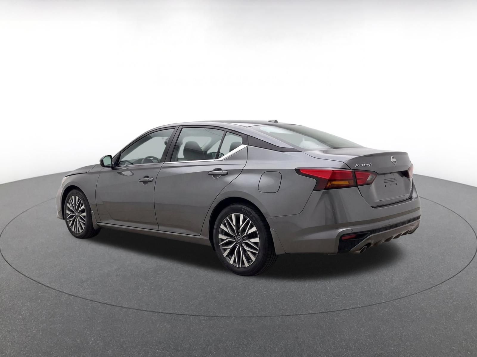 Used 2026 Nissan Altima 2.5 SV FWD image 6