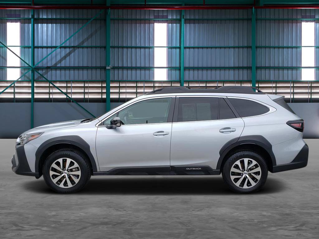 Used 2024 Subaru Outback Premium AWD/4WD image 2