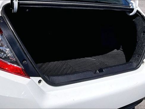 Used 2018 Honda Civic LX image 31