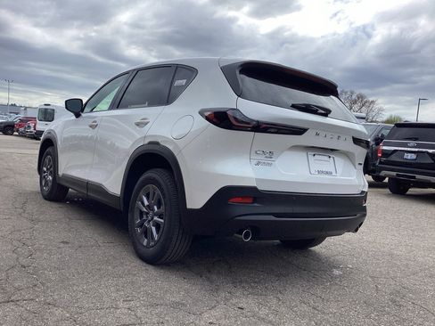 New 2026 MAZDA CX-5 Select AWD/4WD image 4