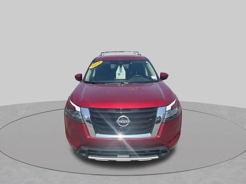 Certified 2024 Nissan Pathfinder SL AWD/4WD image 10