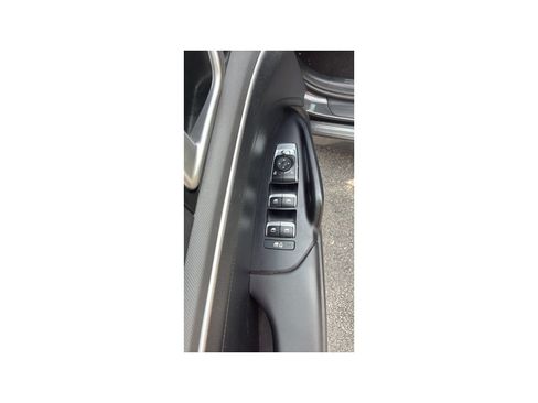Used 2025 Kia K5 LXS FWD image 13
