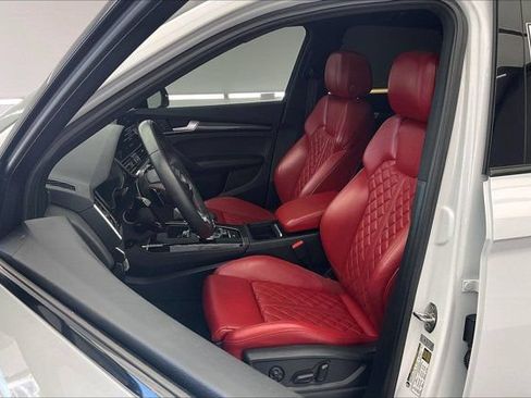Used 2023 Audi SQ5 Prestige w/ Prestige Package AWD/4WD image 17