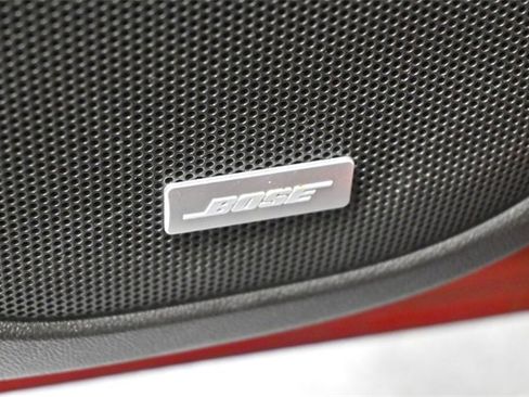 Used 2022 GMC Acadia SLT w/ Technology Package image 18