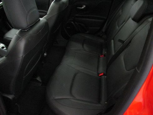 Used 2021 Jeep Renegade Limited w/ Sun & Sound Group image 11