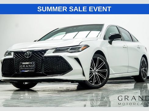 Used 2020 Toyota Avalon Touring w/ All Weather Liner Package FWD image 1