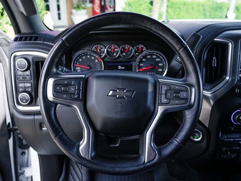 Used 2021 Chevrolet Silverado 1500 RST image 19