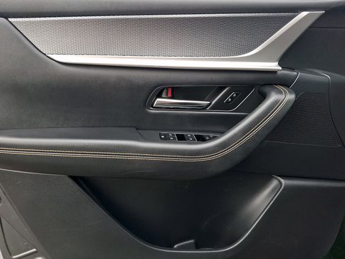 Certified 2024 MAZDA CX-90 Plug-In Hybrid w/ Premium Plus AWD/4WD image 15