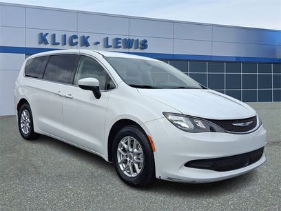 Used 2022 Chrysler Voyager LX