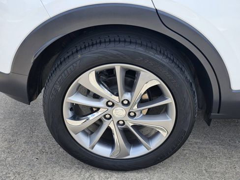 Used 2023 Buick Encore GX Essence w/ Experience Buick Package FWD image 10