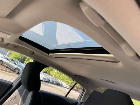 New 2026 Nissan Sentra SV w/ SV Convenience Package FWD image 17