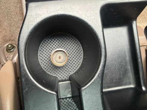 Used 2000 Toyota 4Runner Limited image 40