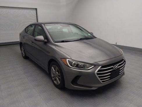 Used 2018 Hyundai Elantra SEL image 13